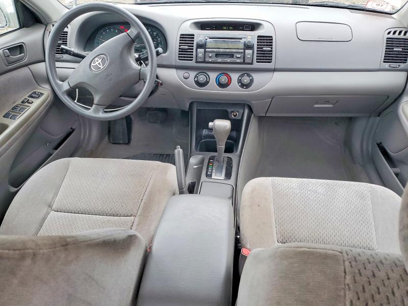 2004 Toyota Camry მანქანა იყიდება აუქციონზე, vin: 4T1BE32K94U860483, აუქციონის ნომერი: 47524336