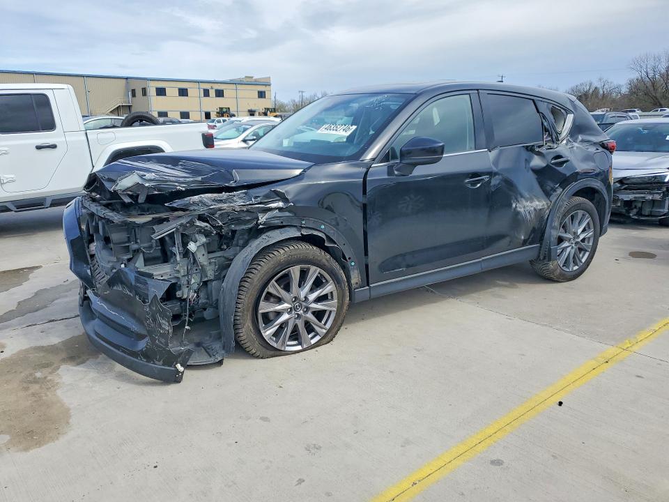 46352746 :رقم المزاد ، JM3KFBDM3M0400888 vin ، 2021 Mazda Cx-5 مزاد بيع