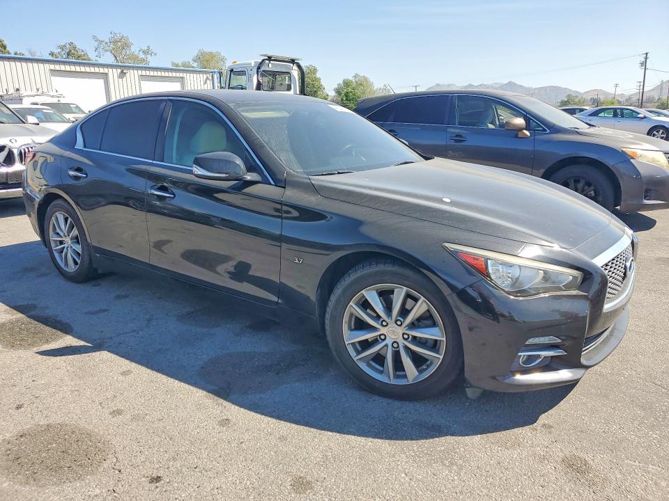 45548706 :رقم المزاد ، JN1BV7AP4FM358950 vin ، 2015 Infiniti Q50 مزاد بيع