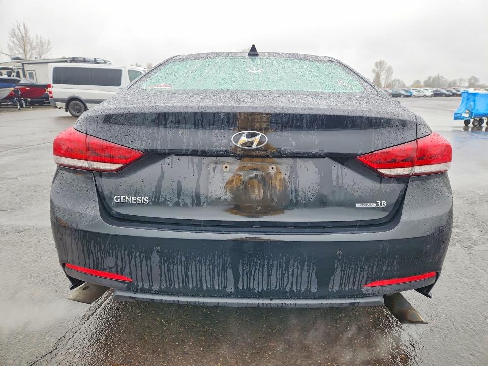 2015 Hyundai Genesis მანქანა იყიდება აუქციონზე, vin: KMHGN4JE5FU041027, აუქციონის ნომერი: 45465366