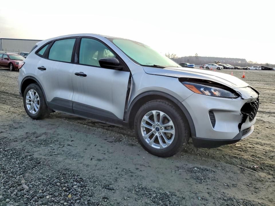 2020 Ford Escape მანქანა იყიდება აუქციონზე, vin: 1FMCU0F63LUB77194, აუქციონის ნომერი: 41775716