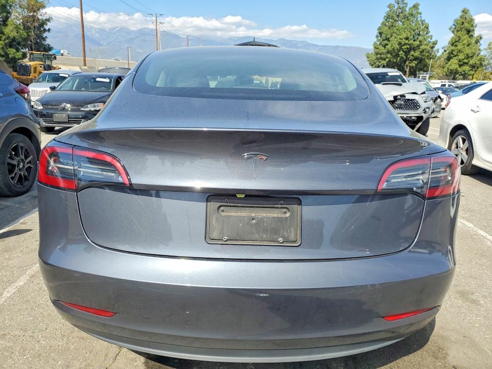 79488985 :رقم المزاد ، 5YJ3E1EA0PF691385 vin ، 2023 Tesla Model 3 مزاد بيع