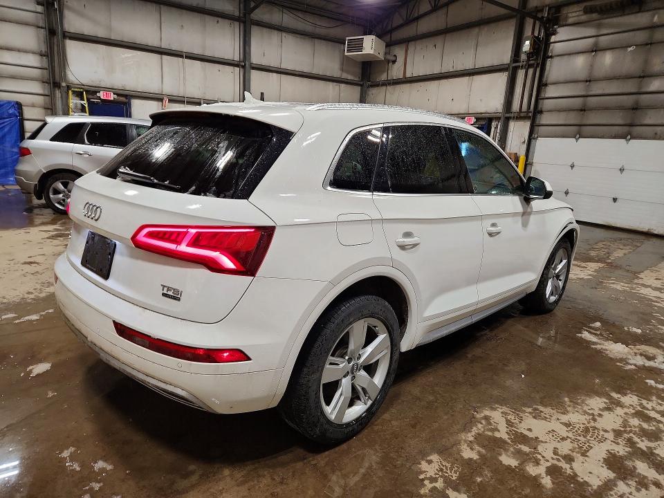 Продажа на аукционе авто 2018 Audi Q5, vin: WA1CNAFY0J2222913, номер лота: 42021406