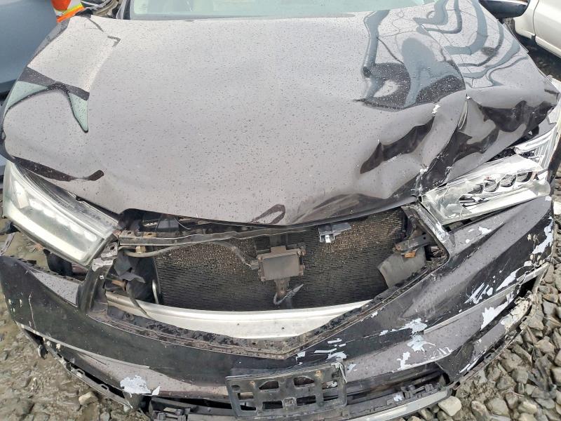 79842305 :رقم المزاد ، 5J8YD4H56JL005512 vin ، 2018 Acura Mdx مزاد بيع