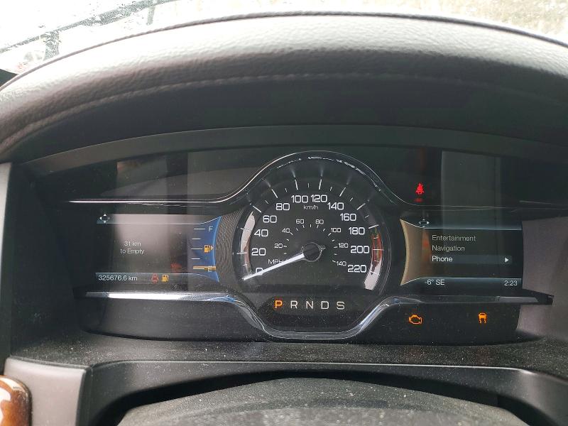 45810446 :رقم المزاد ، 1LNHL9EK4EG608364 vin ، 2014 Lincoln Townhouse Mks مزاد بيع