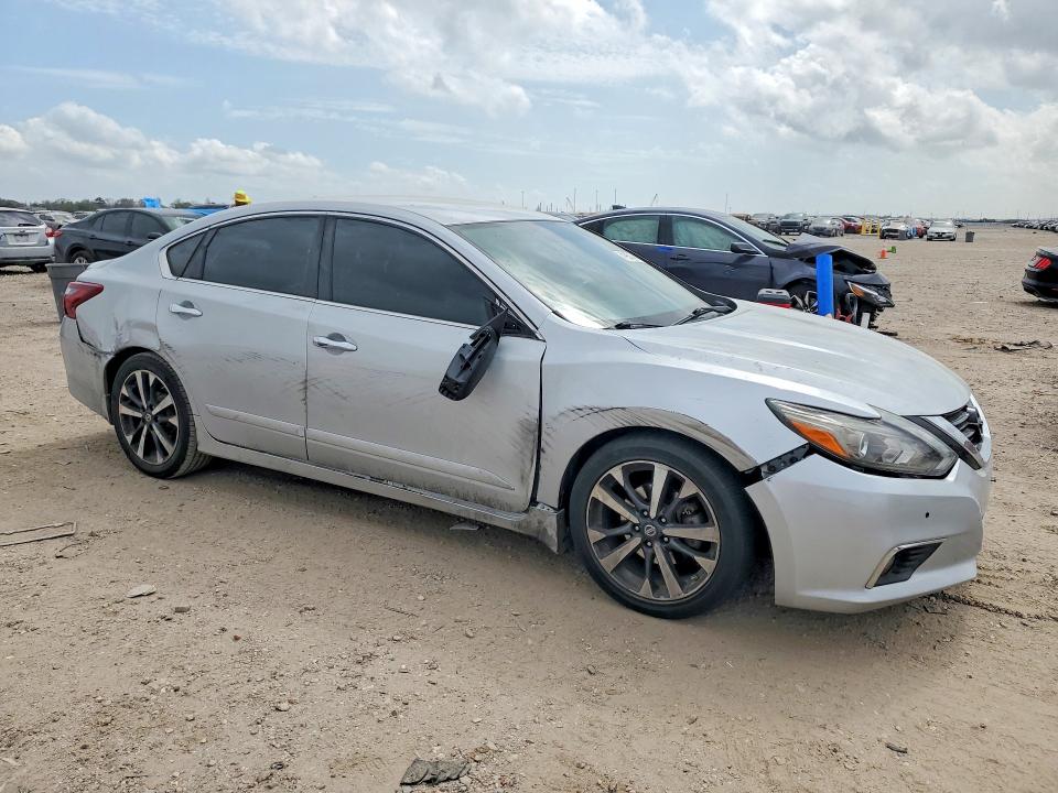 Продаж на аукціоні авто 2017 Nissan Altima, vin: 1N4AL3AP7HN317593, номер лоту: 41904746