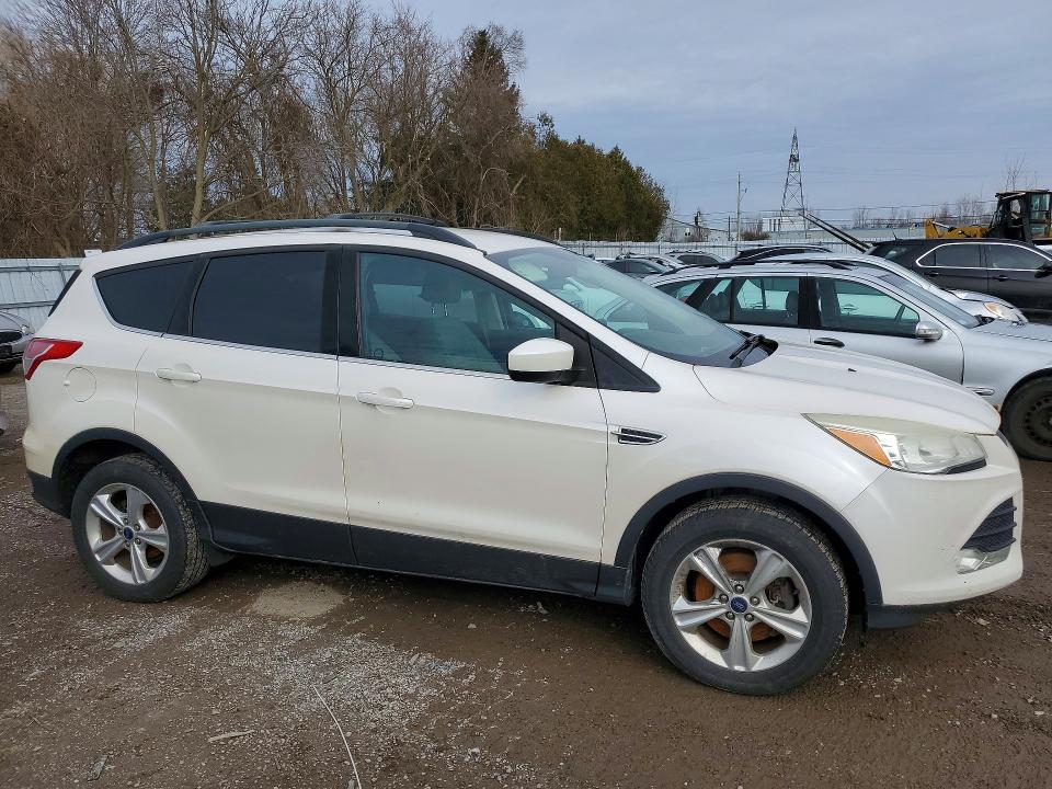 47638776 :رقم المزاد ، 1FMCU9GX4DUC74689 vin ، 2013 Ford Escape مزاد بيع