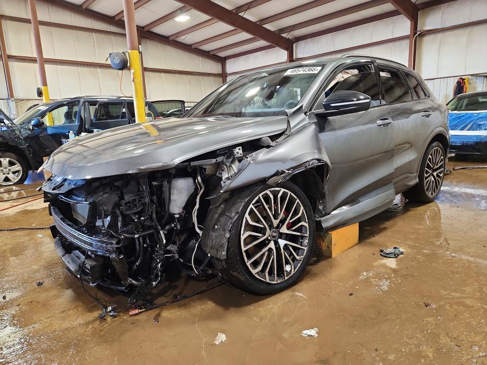 Продаж на аукціоні авто 2025 Audi Sq5, vin: WA125AGUXS2070938, номер лоту: 46574366
