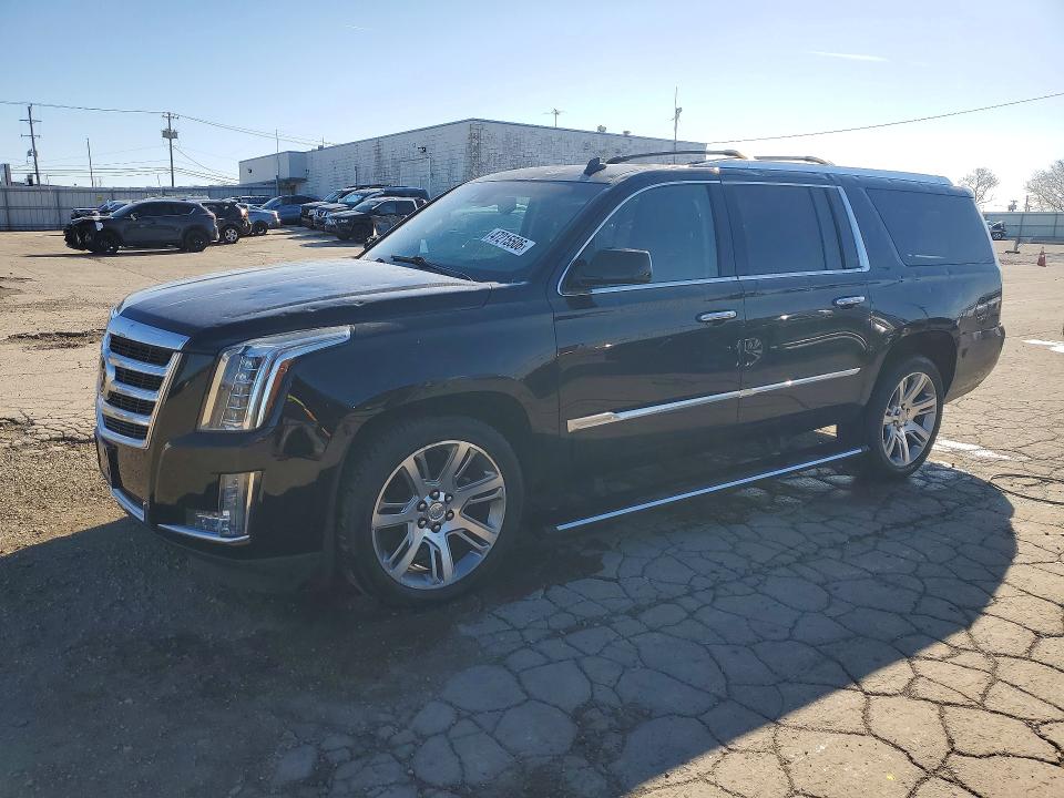 Продажа на аукционе авто 2015 Cadillac Escalade, vin: 1GYS4JKJ8FR304247, номер лота: 47215506