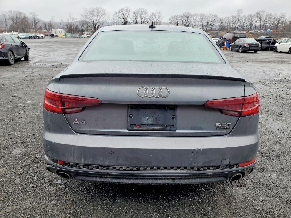 Продажа на аукционе авто 2018 Audi A4, vin: WAUENAF47JA055433, номер лота: 46673106