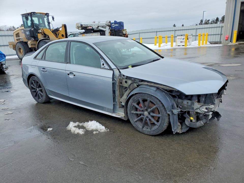 Продажа на аукционе авто 2015 Audi A4, vin: WAUBFAFL7FN037828, номер лота: 79426725