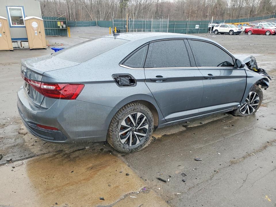 46996476 :رقم المزاد ، 3VW5X7BUXSM066580 vin ، 2025 Volkswagen Jetta مزاد بيع