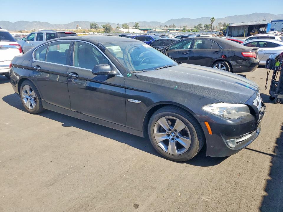 46875336 :رقم المزاد ، WBAXG5C50CDY30387 vin ، 2012 Bmw 528 مزاد بيع