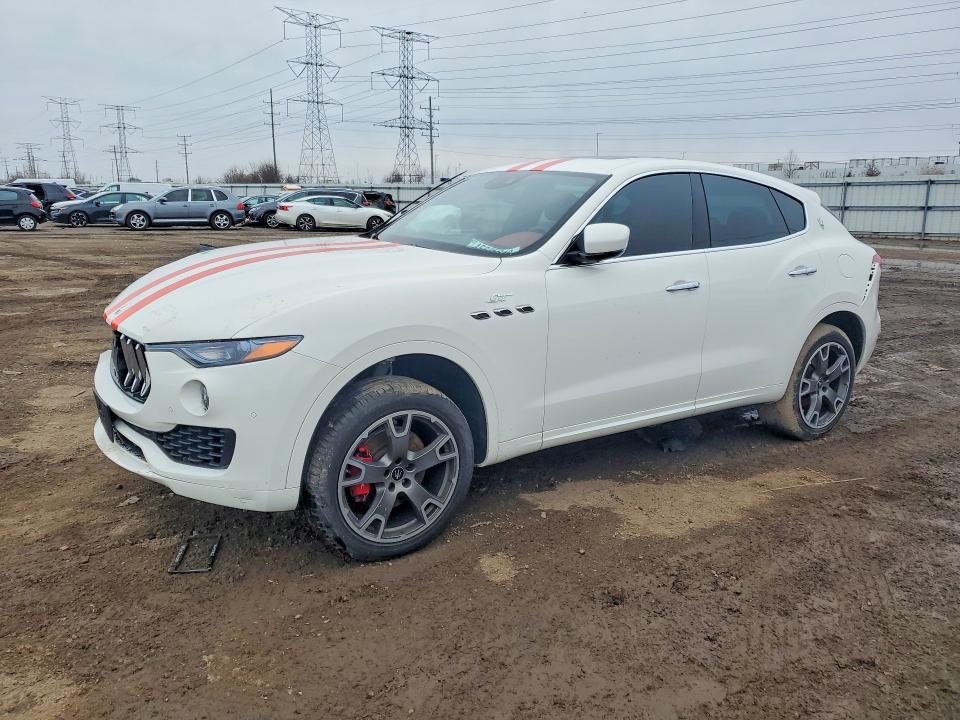 Продажа на аукционе авто 2023 Maserati Levante, vin: ZN661XUA4PX422212, номер лота: 45825616