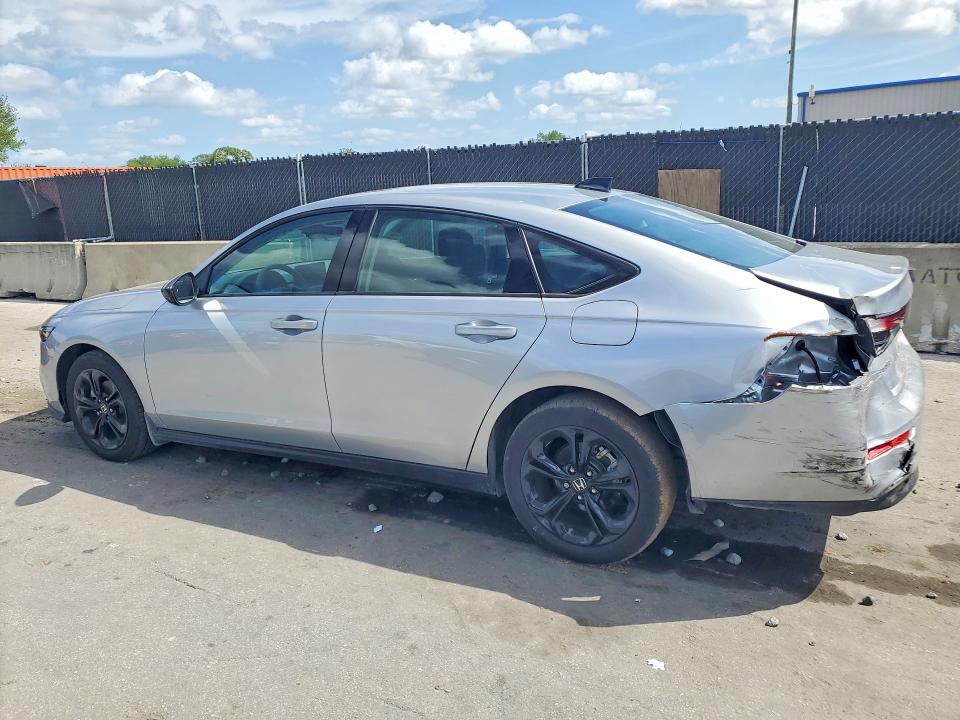 47732036 :رقم المزاد ، 1HGCY1F42SA032517 vin ، 2025 Honda Accord مزاد بيع