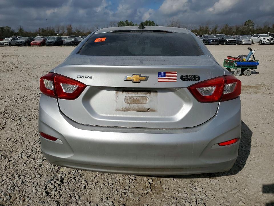 Продажа на аукционе авто 2018 Chevrolet Cruze, vin: 1G1BC5SM3J7115786, номер лота: 78624025