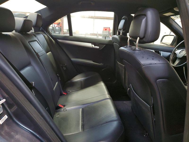 Продажа на аукционе авто 2008 Mercedes Benz C, vin: WDDGF85X18F165040, номер лота: 46904626
