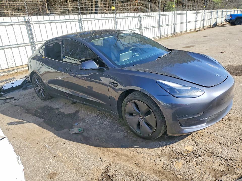 Продажа на аукционе авто 2023 Tesla Model 3, vin: 5YJ3E1EAXPF382233, номер лота: 79938745