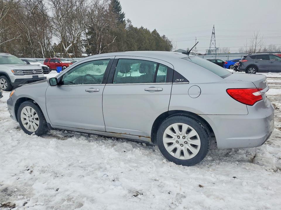 41840626 :رقم المزاد ، 1C3CCBAB1EN232122 vin ، 2014 Chrysler 200 مزاد بيع
