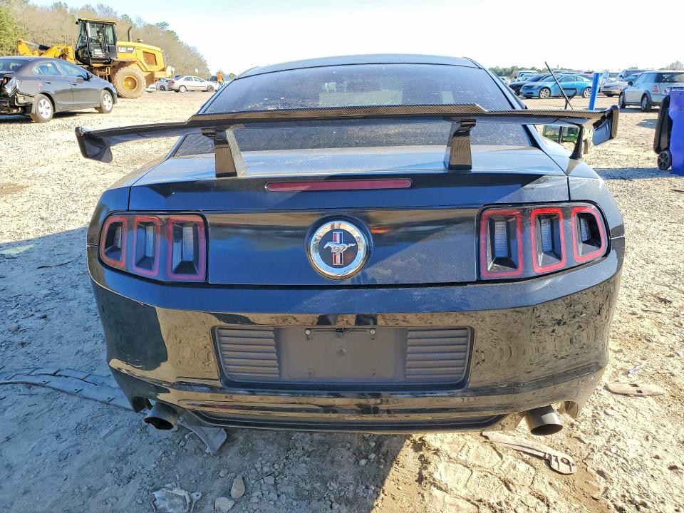 Продажа на аукционе авто 2014 Ford Mustang, vin: 1ZVBP8AM6E5265405, номер лота: 46018526