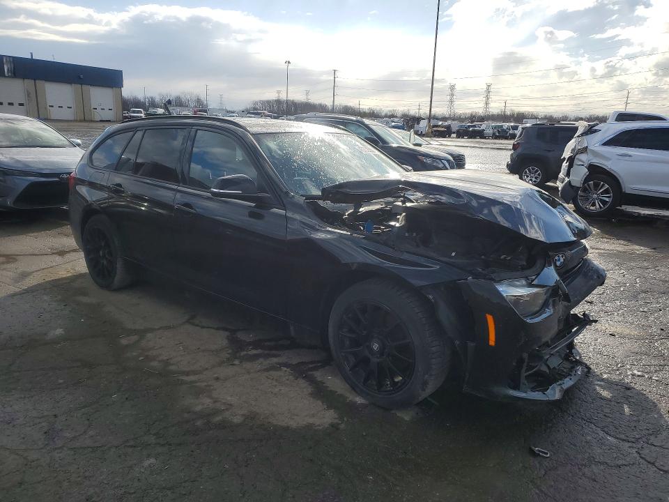 2018 Bmw 330 მანქანა იყიდება აუქციონზე, vin: WBA8K3C57JA024021, აუქციონის ნომერი: 45733556