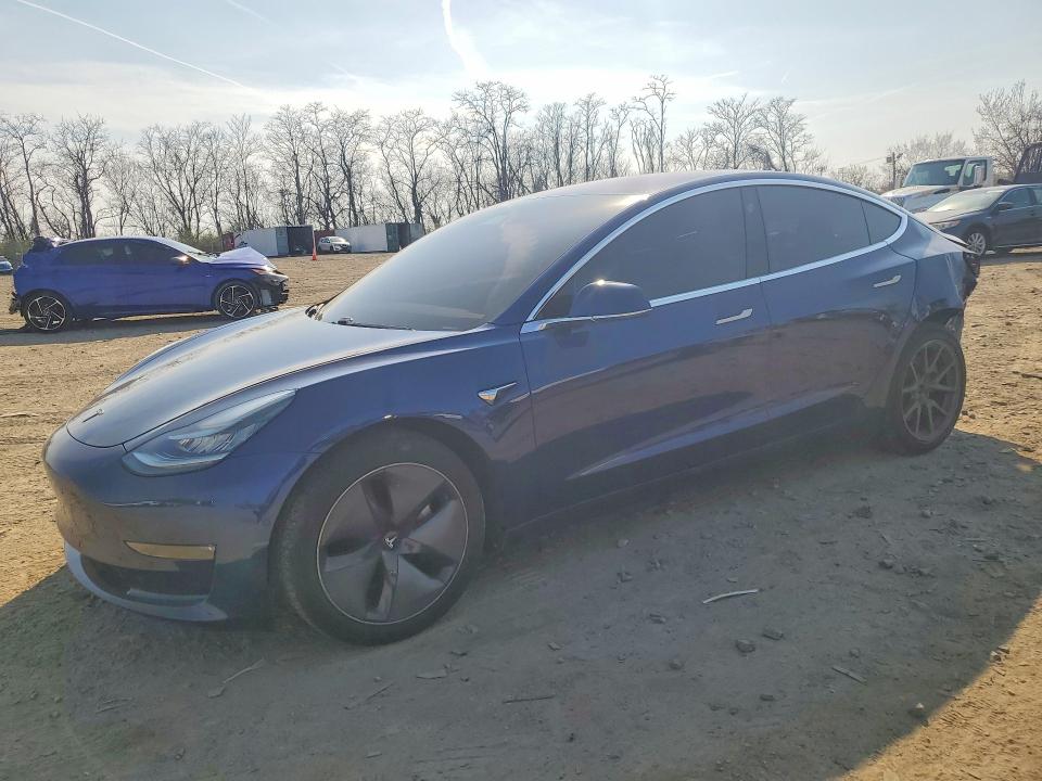 Продажа на аукционе авто 2018 Tesla Model 3, vin: 5YJ3E1EB3JF064759, номер лота: 47537046