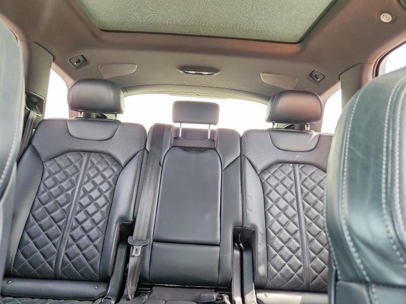 Продажа на аукционе авто 2021 Audi Sq7, vin: WA1VWBF71MD036633, номер лота: 47990276