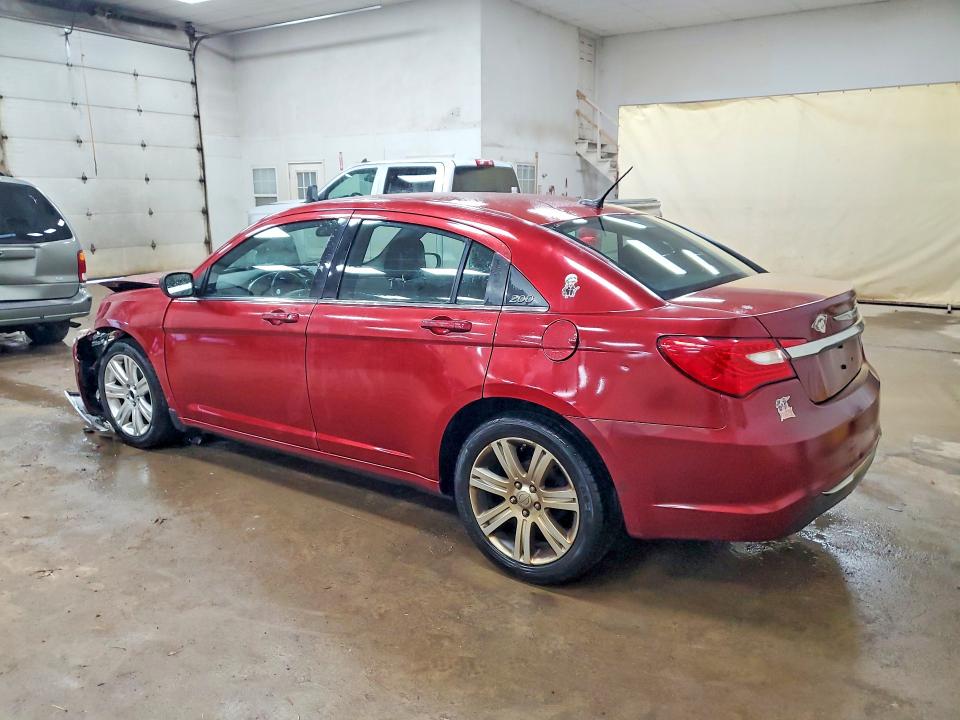 Auction sale of the 2012 Chrysler 200, vin: 1C3CCBBB0CN125431, lot number: 79642115