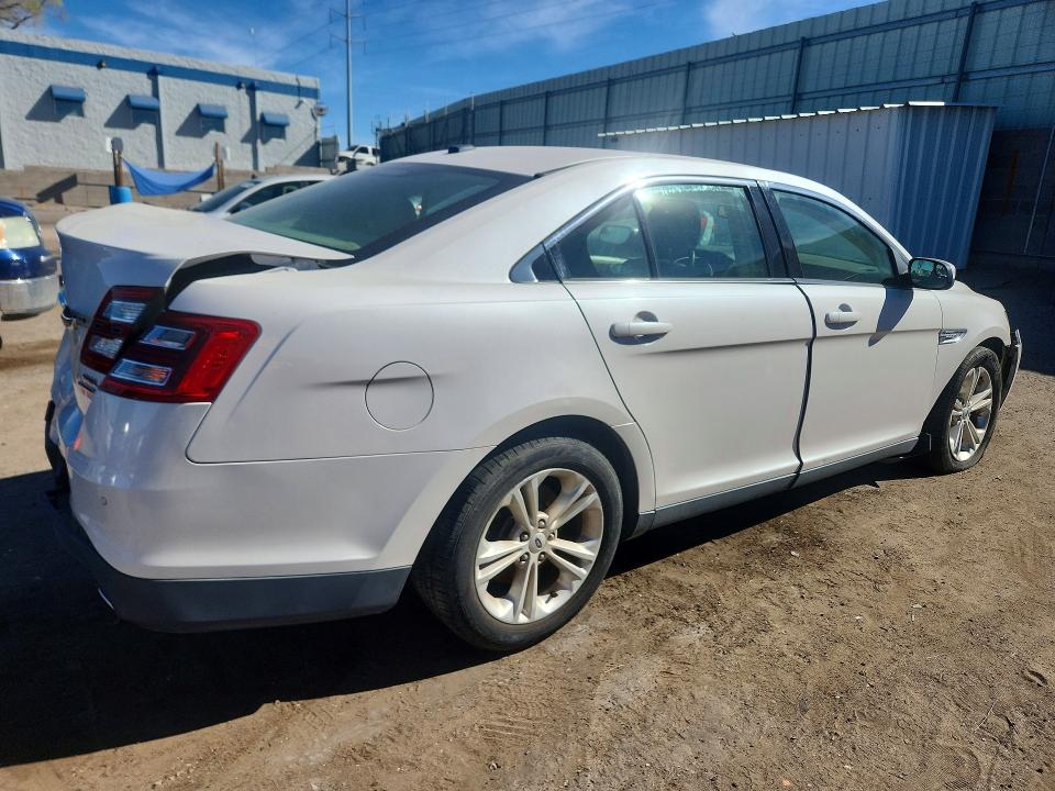 46359936 :رقم المزاد ، 1FAHP2E82GG150420 vin ، 2016 Ford Taurus مزاد بيع