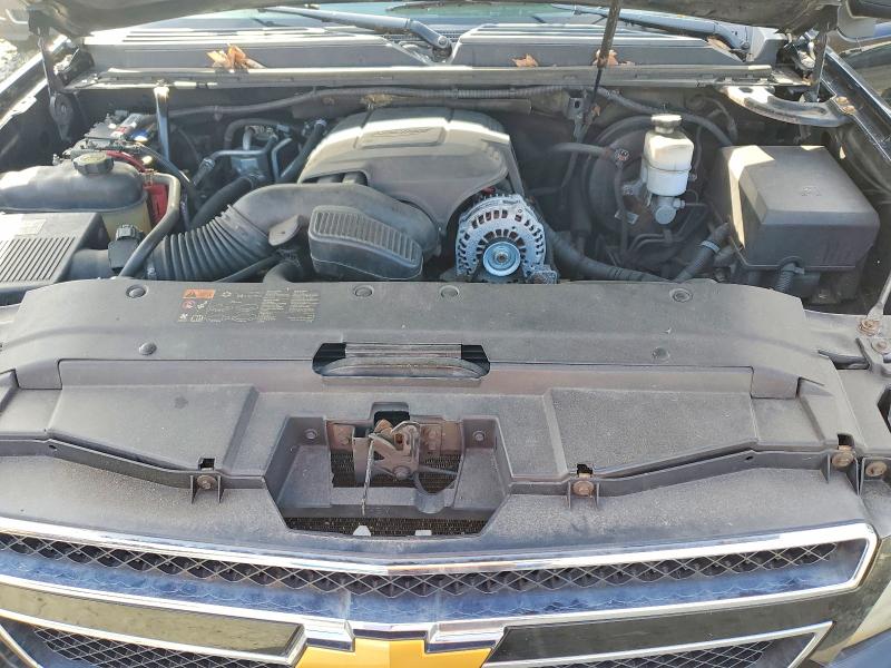 46982226 :رقم المزاد ، 1GNSKJE79DR251185 vin ، 2013 Chevrolet Suburban مزاد بيع