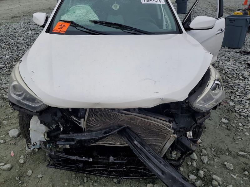 Продаж на аукціоні авто 2018 Hyundai Santa Fe Sport, vin: 5NMZT3LB1JH099457, номер лоту: 79801075