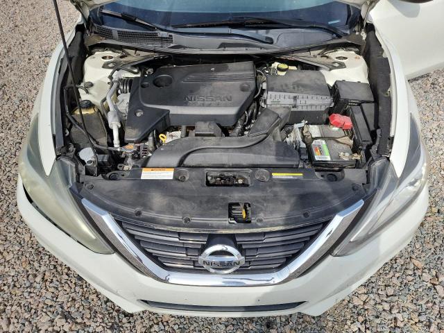 2017 Nissan Altima მანქანა იყიდება აუქციონზე, vin: 1N4AL3AP8HC194284, აუქციონის ნომერი: 46278496