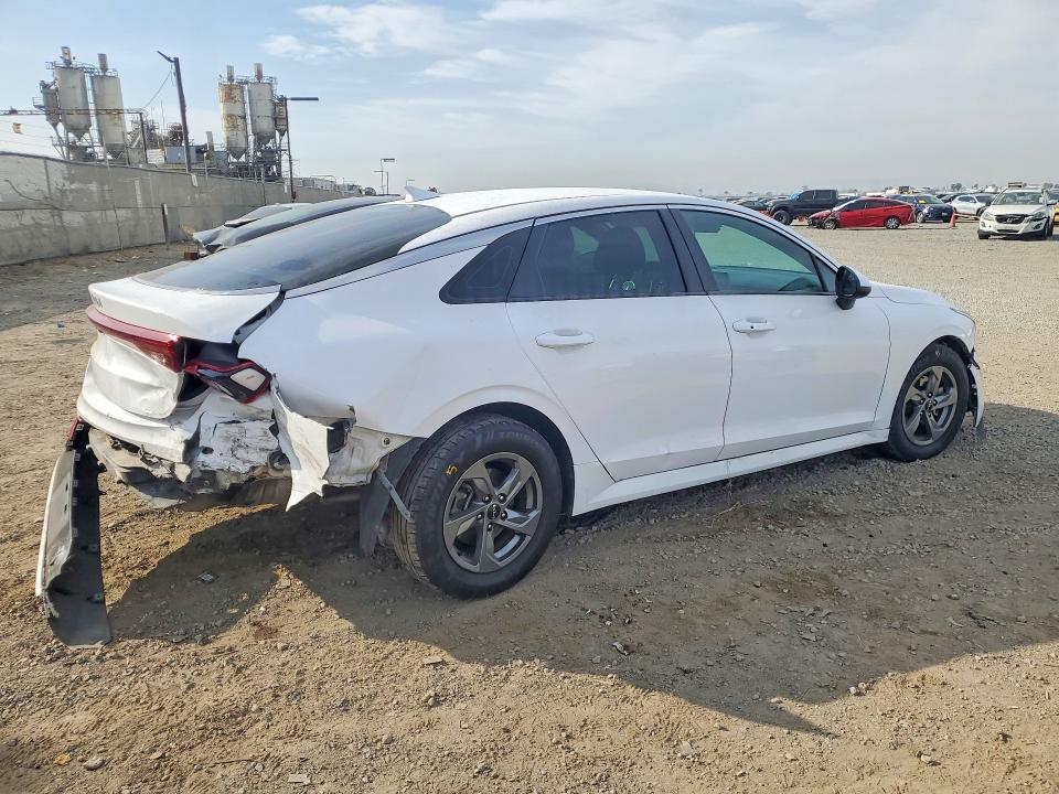 2022 Kia K5 მანქანა იყიდება აუქციონზე, vin: 5XXG14J28NG158577, აუქციონის ნომერი: 47660516