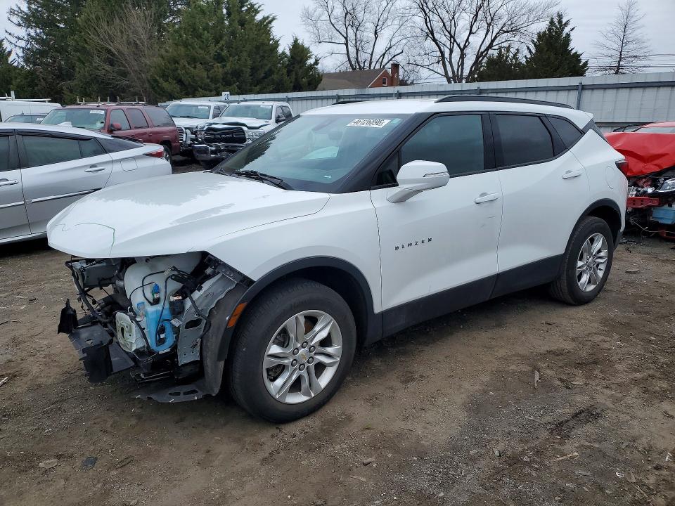 46126896 :رقم المزاد ، 3GNKBJR4XNS129028 vin ، 2022 Chevrolet Blazer مزاد بيع