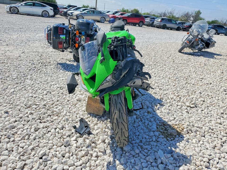 Продажа на аукционе авто 2025 Kawasaki Zx636, vin: JKBZXJK1XSA011640, номер лота: 47337946