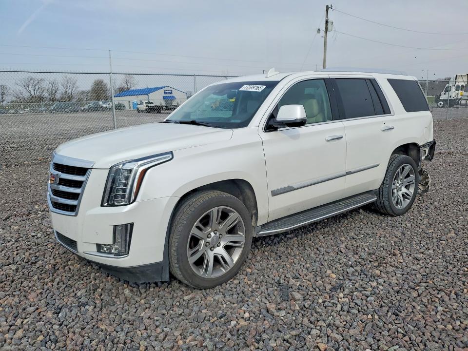 47689166 :رقم المزاد ، 1GYS4BKJ8GR436707 vin ، 2016 Cadillac Escalade مزاد بيع