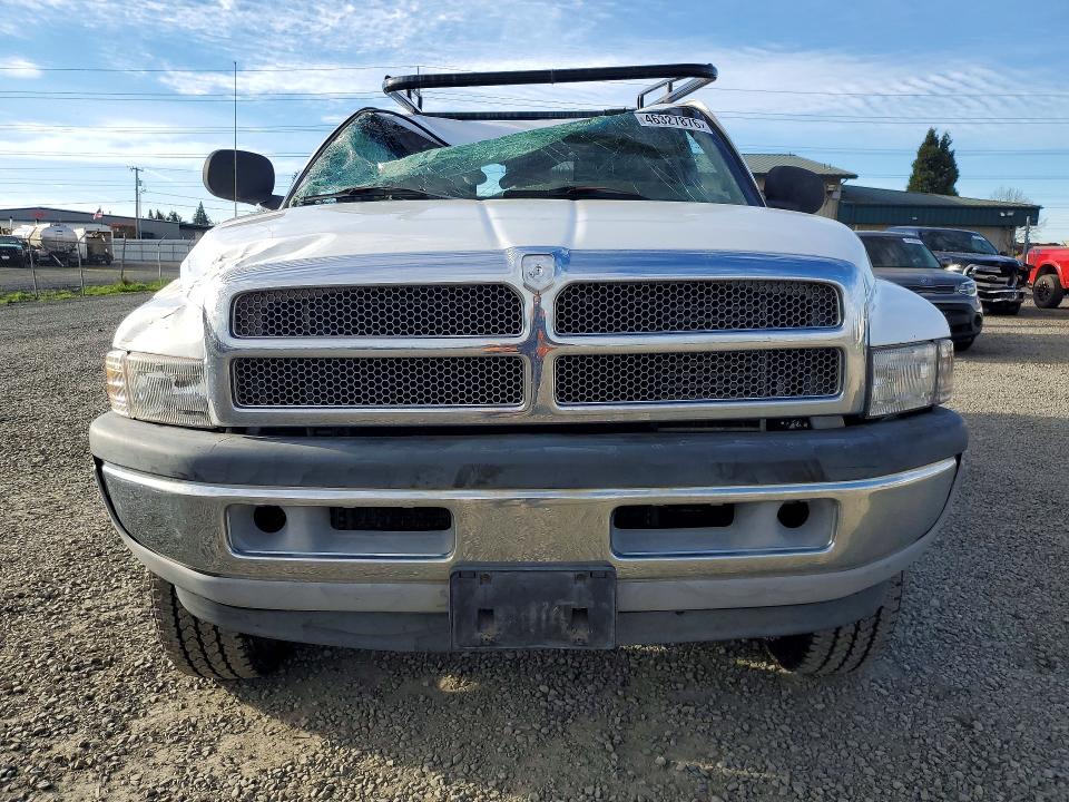 1999 Dodge Ram 2500 მანქანა იყიდება აუქციონზე, vin: 1B7KF2364XJ637738, აუქციონის ნომერი: 46327876