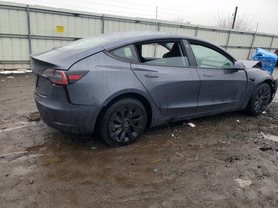 Продажа на аукционе авто 2023 Tesla Model 3, vin: 5YJ3E1EA5PF639640, номер лота: 79128465