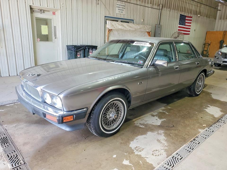 Продажа на аукционе авто 1990 Jaguar Xj6, vin: SAJFY1743LC618242, номер лота: 48008416