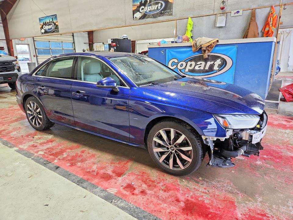 48286306 :رقم المزاد ، WAUBBAF48NN000127 vin ، 2022 Audi A4 مزاد بيع
