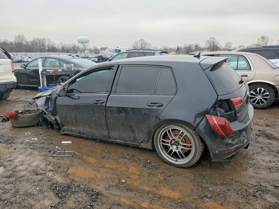 Продаж на аукціоні авто 2016 Volkswagen Gti, vin: 3VW4T7AU6GM056368, номер лоту: 79938685