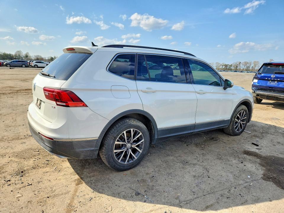 Aukcja sprzedaży 2018 Volkswagen Tiguan, vin: 3VV3B7AX1JM221120, numer aukcji: 47300256