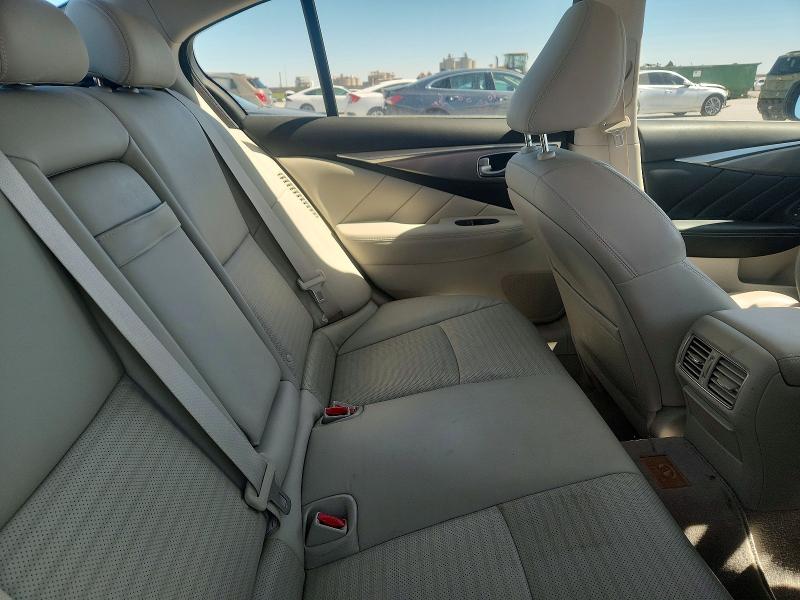 45925986 :رقم المزاد ، JN1AV7AP5FM790068 vin ، 2015 Infiniti Q50 Hybrid مزاد بيع