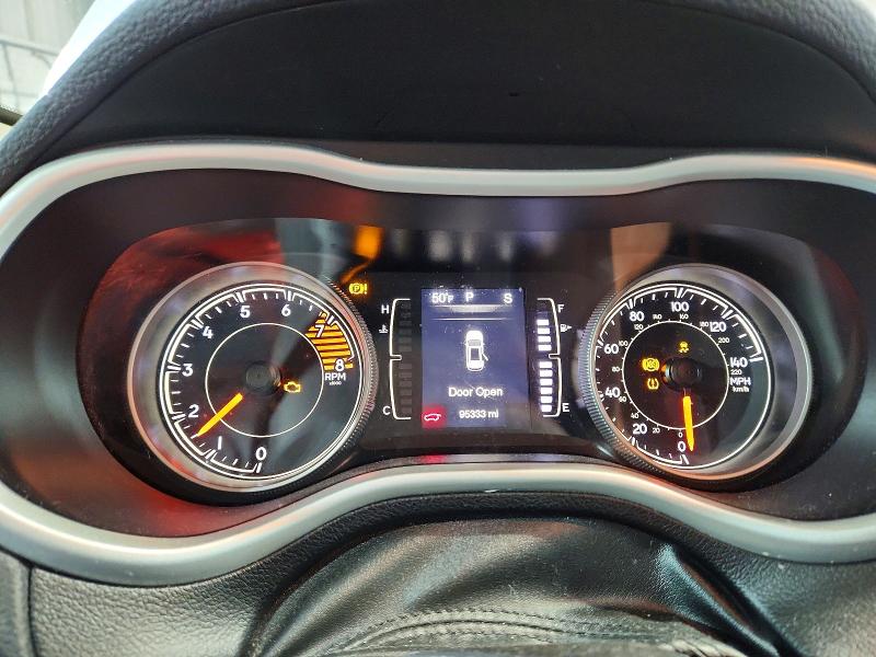Продажа на аукционе авто 2018 Jeep Cherokee, vin: 1C4PJLLXXJD556574, номер лота: 79644905
