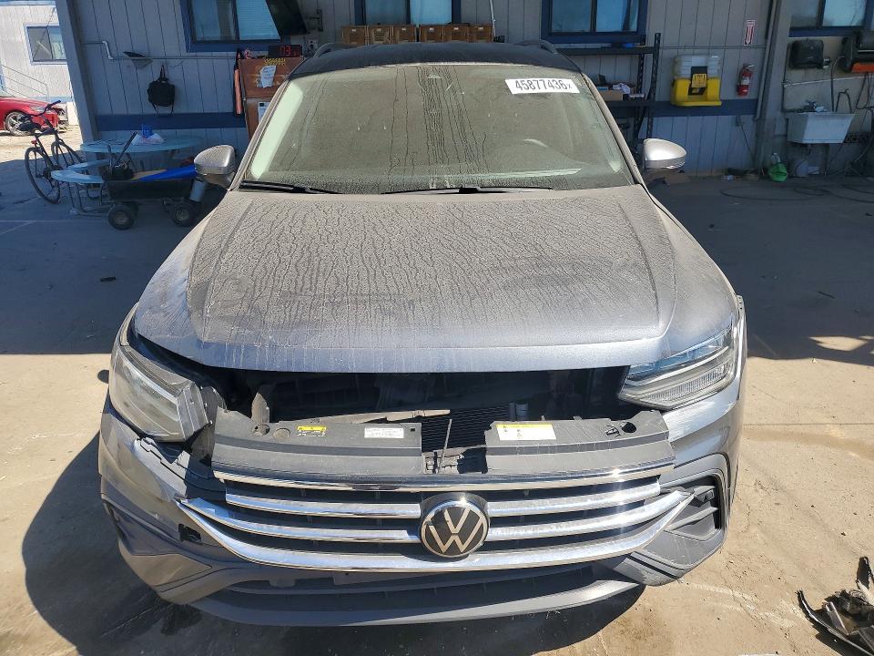 45877436 :رقم المزاد ، 3VV3B7AX2NM175724 vin ، 2022 Volkswagen Tiguan مزاد بيع