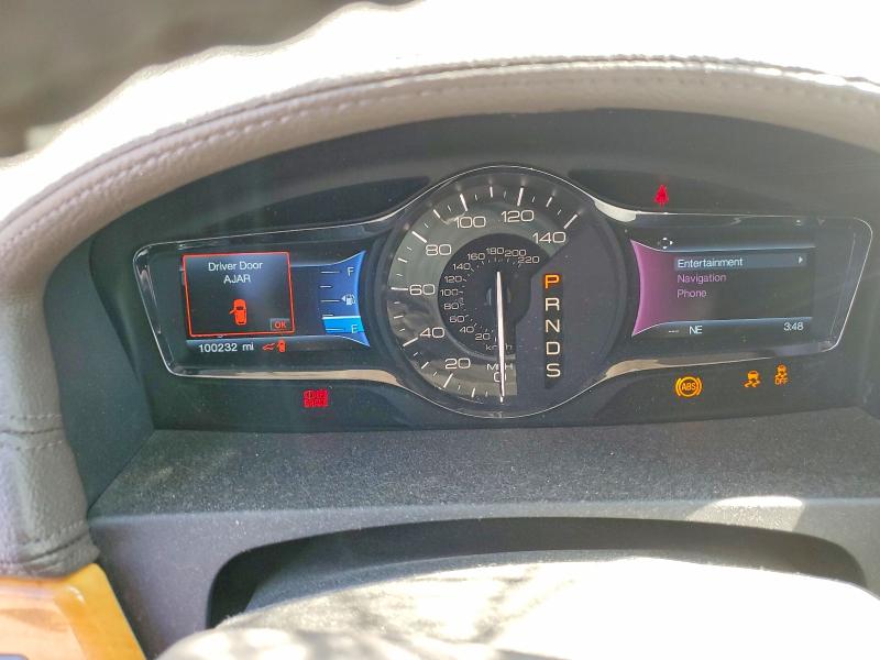 47323716 :رقم المزاد ، 2LMDJ6JK6FBL23946 vin ، 2015 Lincoln Mkx مزاد بيع