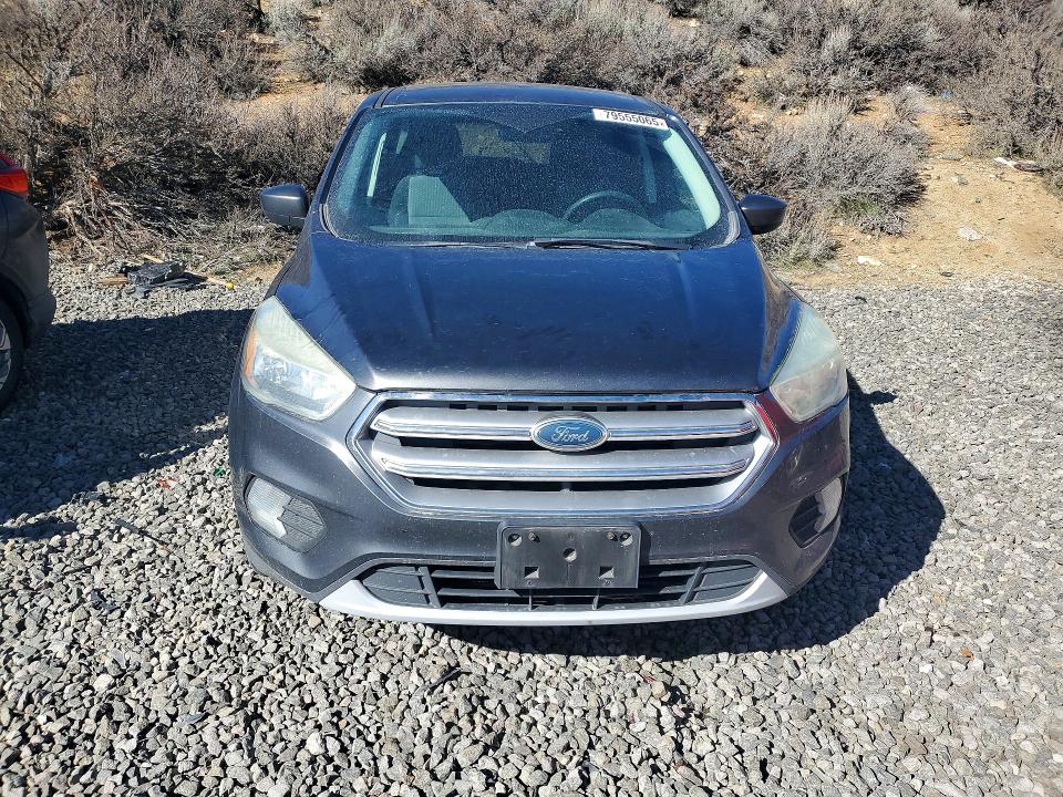 79555065 :رقم المزاد ، 1FMCU9G90HUD44681 vin ، 2017 Ford Escape مزاد بيع