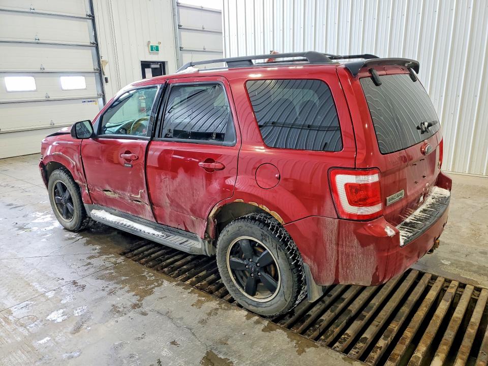 47008426 :رقم المزاد ، 1FMCU9DG9AKB73322 vin ، 2010 Ford Escape مزاد بيع