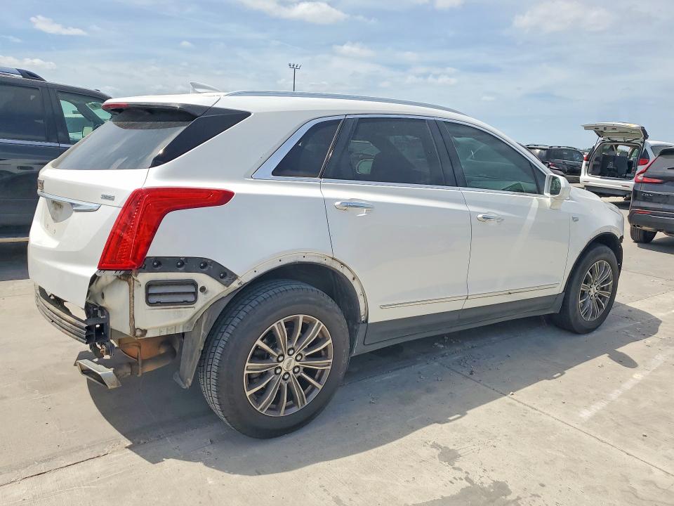 48327786 :رقم المزاد ، 1GYKNBRS6HZ164493 vin ، 2017 Cadillac Xt5 مزاد بيع