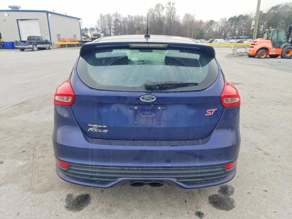 Продаж на аукціоні авто 2016 Ford Focus, vin: 1FADP3L95GL318087, номер лоту: 79955685